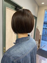 ファン(FAN) パツッとボブ