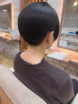 レイ(Lei) ショートカット×刈り上げショート