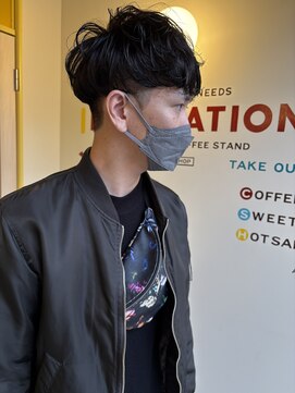 ヒントステーション フォーメンズ(HINTSTATION for Men's) 〈浅草 半個室〉刈り上げマッシュ