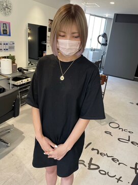 キング(K!ng) 縮毛矯正髪質改善ハイライトレイヤーカット枚方美容室エクステ