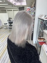 アフューズバイストゥー(Vfuse by StueW)&nbsp;ホワイトシルバー◎