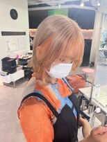 ユーフォリア 渋谷グランデ(Euphoria SHIBUYA GRANDE)&nbsp;デザインカラー　フェイスフレーミング　ペールオレンジ