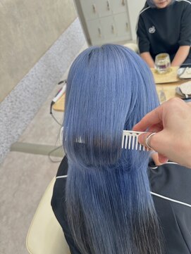 イェッカ パビル(YECCA pabil) 毛先デザインカラー