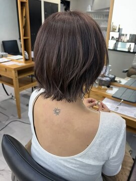 ボブ/無造作スタイリング