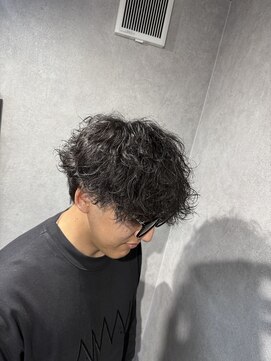 シャドウパーマ