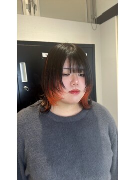 ミルクティー(Milk TEA) ウルフカット＆イヤリングカラーオレンジ♪