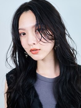 ユニックス ららぽーと湘南平塚店(UNIX)の写真/独自のカット法【U‐Cutシステム】を開発!年齢と共に変化する髪質や毛量にあわせたスタイル提案に定評あり