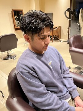 トップヘアー アヴェニュー 刈谷(TOPHAIR Avenue) 春はやっぱりパーマがかっこいい