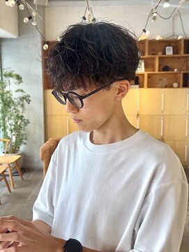 アース オーセンティック 三鷹店(EARTH Authentic) ゆるめスパイラルパーマ