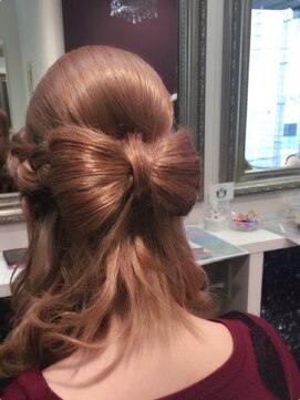 ヘアーサロン ジュエル(Hair Salon JEWEL) おりぼんハーフアップ