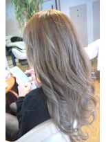 ヘアー ライフ トゥルース(Hair Life truth) ≪truth≫メッシュブリーチ×プラチナアッシュ