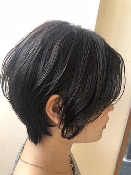 ロンドアベニール 北千住(Lond avenir) namie 横顔美人大人ショートスタイル