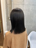 イリー 代官山(ILY)&nbsp;ミディアムストレート/ダークブラウン/30代・40代・50代・60代