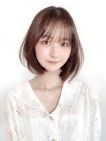 ボブウルフ外国人風カラーオリーブグレージュ透明感20代30代