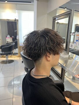 アイズ 海老名(AIZU) ツイストスパイラルパーマ ツイストパーマ スパイラルパーマ