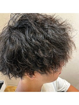 ナンバー 大分中央町店(N°) 【ERIKA】@ek07__number ☆少し強めツイストパーマ☆