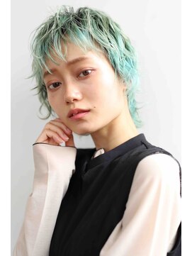 ゼロ 仏生山店(ZERO) 躍動感あふれるマッシュウルフ