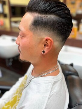 キングズバーバーショップ 本店(King's Barbershop) メンズ/メンズカット/フェードカット/フェード/学割