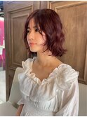 柔らかさを演出する大人のミディアムパーマ
