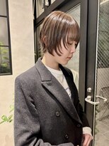 オンドバイサク(ondo by Saku) レイヤーショート/顔まわりレイヤー/オリーブカラー/20代