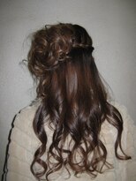 ヘアーアンドメイク アール(hair&make R) ハーフアップ