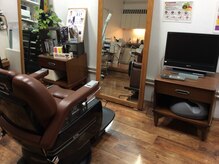 ヘアーサロン シエスタ(Hair Salon Siesta)の雰囲気（施術中はテレビや漫画を見ながらおくつろぎ頂けます☆）