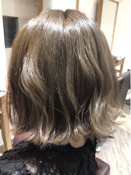 アフィナー 上大岡(Afinar) 【SHOGO color】外ハネBOB×ベージュ♪【上大岡/Afinar】