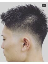 ヘア リーフ(Hair Leaf) スキンフェードスタイル