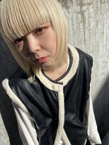 オンヌ(onnu)&nbsp;2～3回ブリーチのホワイトブロンド