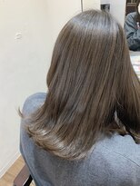 シエルバイアフロート(ciel by afloat)&nbsp;〈藤間〉ツヤ感グレージュカラー