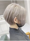イメチェンマッシュショートカット アッシュグレージュ20代/30代