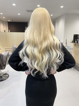 チオ(Chio) ホワイトブロンド