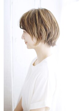 ダブルスタンダードプラスエヌ(W-STANDARD+n) 20代30代40代 年代問わない涼感ショート【松山】