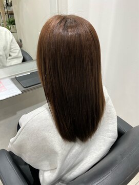 イーエムエー アールビアンカ 名駅店(e.m.a×Ar be.anca) まろやかショコラブラウン×ナチュラルセミロング