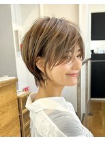 イオエ(ioe)&nbsp;イメチェン/外ハネボブ/ワイドバング/ブルーブラック/美髪