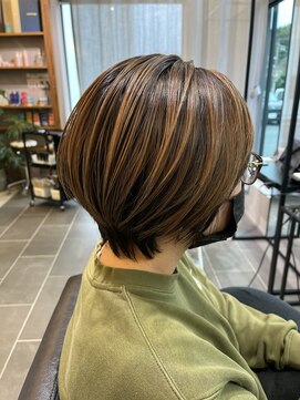 アラタ(ARATA) バレイヤージュ×ベージュ