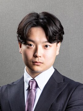 ビーダンディー(Bee dandy) ビジネスツーブロック ナチュラルパーマ センターパート