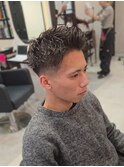 スパイキーショートパーマ