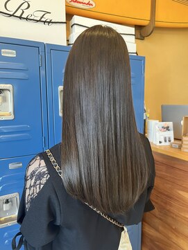 コノア スパーク(Conoah spark) 柔らかストレート×生オイルトリートメント