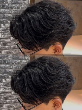 ステラ(STELLA) フェザーパーマ/フェザーショート/毛流れパーマ/ニュアンス