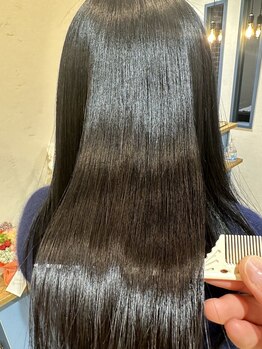 アンミー(anmee)の写真/鶴見駅徒歩2分◇サロン自慢の髪質改善トリートメントで、髪の芯から潤い、しなやかで、ツヤのある髪に☆