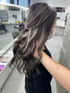 キング 心斎橋店(K!ng) 縮毛矯正髪質改善レイヤーカットトリートメント心斎橋美容室