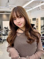 ヒュー 広島(HEW)&nbsp;かわいいシースルーバング韓国くびれレイヤーハッシュカット