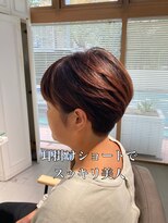 ネオリーブウリ 二子玉川店(Neolive uri)&nbsp;イメチェンホワイトブロンド外ハネボブ美髪ワイドバング