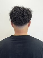 ファーレンピュアスウィート(fahren-pure-suite)&nbsp;スキンフェードツイストパーマ