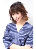 『estrela』外国人風バレイヤージュハイベージュ