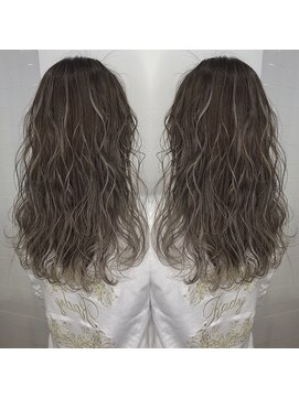 ローレル(Laurel) 外国人風カラー ３Ｄハイライト ハイライト グラデーション