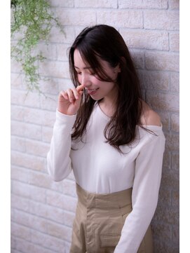 ヘアーアートシフォン 池袋西口店(Hair art chiffon) 伸ばしかけくせ毛風マッシュウルフにオン眉切りっぱなしボブ