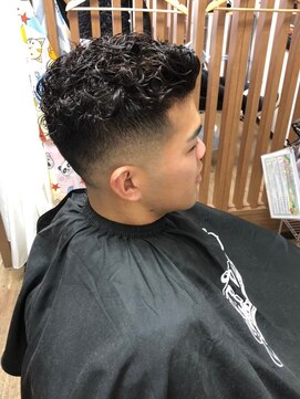 プラット(Platte) フェードカット＆パーマ