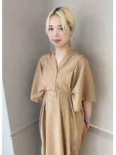 店長クラスのトップスタイリストがマンツーマンで担当してくれるので安心です【髪質改善トリートメント】